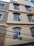 Hotel Ishaan International