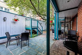 Two bedroom Escape in Old Quebec