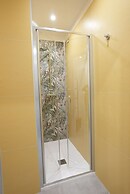 Ross Family Suites