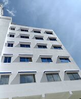 Hotel Rekha International