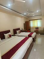 Hotel Rekha International