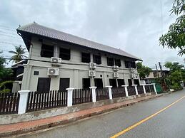 Opera Premier Hotel Luang Prabang