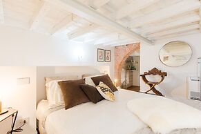 Cortile Moderno Apartment