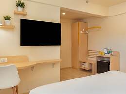 Bloom Hotel Balewadi