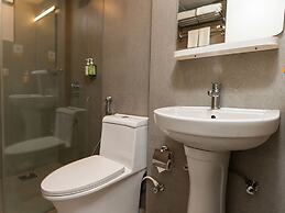 Bloom Hotel Balewadi