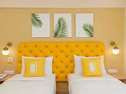 Bloom Hotel Balewadi