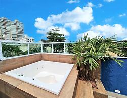 Marmeu Enseada com jacuzzi aquecida