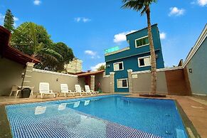 Marmeu Enseada com jacuzzi aquecida