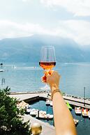 Bellavista Lakefront Apartments