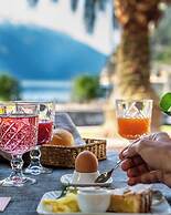 Bellavista Lakefront Apartments