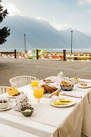 Bellavista Lakefront Apartments