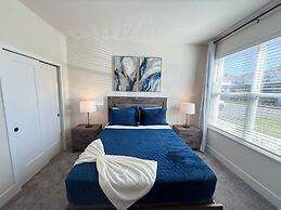 Modern 4BR Family Home With Private Pool