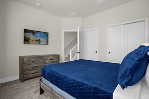 Modern 4BR Family Home With Private Pool