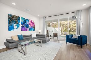 Modern 4BR Family Home With Private Pool