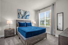 Modern 4BR Family Home With Private Pool