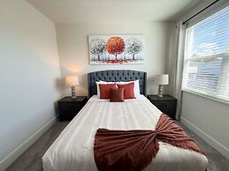 Modern 4BR Family Home With Private Pool