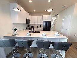 Modern 4BR Family Home With Private Pool