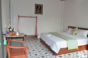 Tam Coc Happy Day Bungalow