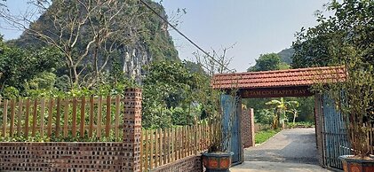 Tam Coc Happy Day Bungalow