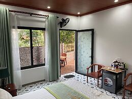 Tam Coc Happy Day Bungalow