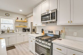 3 Mi to Dtwn: Dog-friendly Home in Houston!