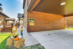 5 Mi to Silver Dollar City: Table Rock Lake Cabin!