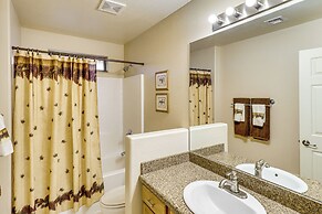 Pinetop Lakes Golf Club Cabin w/ Central A/C