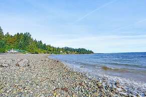Hood Canal Home w/ Stunning Views & Private Beach
