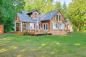 Hood Canal Home w/ Stunning Views & Private Beach