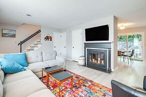 Walk to Main St Hendersonville: Chic Home w/ Yard