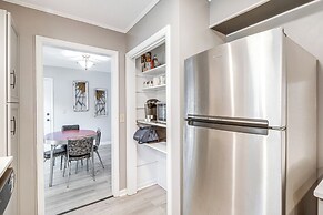 Walk to Main St Hendersonville: Chic Home w/ Yard