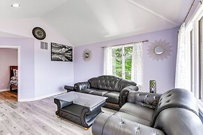 Bright Guest House: 15 Mi to Dtwn Baltimore!