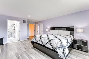 Bright Guest House: 15 Mi to Dtwn Baltimore!