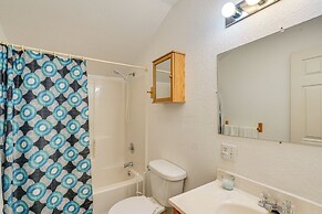 Pet-friendly Lake of the Ozarks Gem!