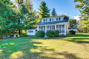 Lake Huron Retreat w/ Hot Tub, Screened Porch!