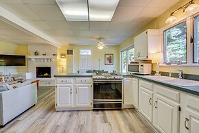 Lake Huron Retreat w/ Hot Tub, Screened Porch!