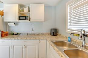 Home Near Beach in Alligator Point: Rooftop Deck!