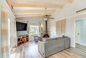 Home Near Beach in Alligator Point: Rooftop Deck!