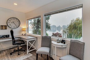 Spanaway Lakefront House: Dock, Fire Pit