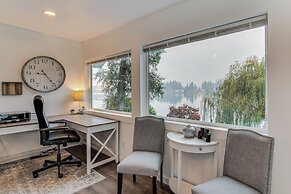 Spanaway Lakefront House: Dock, Fire Pit