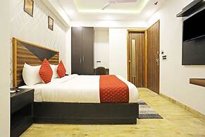 Hotel Infinity Near Delhi Airport