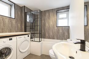 Host Stay Dragon Parade