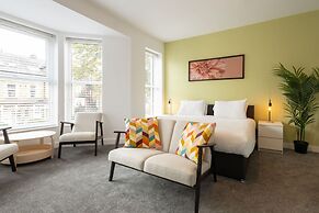 Host Stay Dragon Parade