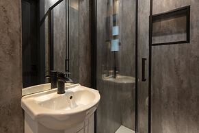 Host Stay Dragon Parade