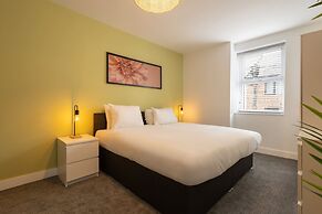 Host Stay Dragon Parade