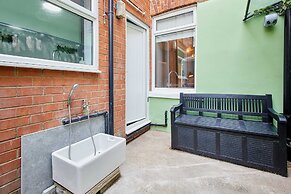 Host Stay - Number 5