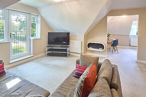 Host Stay Danford Court