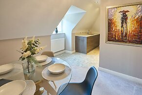 Host Stay Danford Court