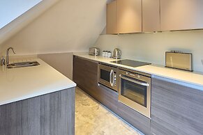 Host Stay Danford Court