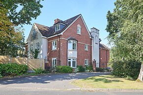 Host Stay Danford Court
